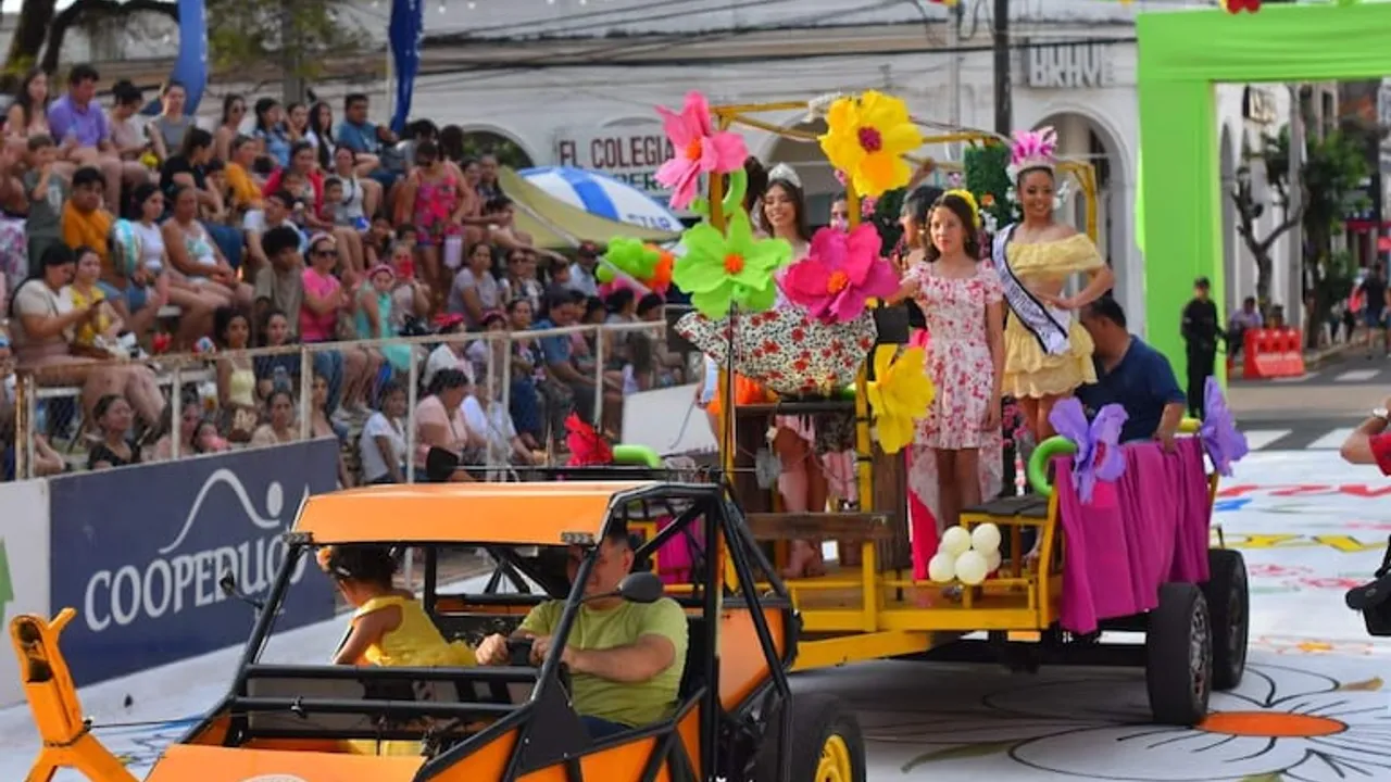 Corso de las Flores en Villarrica: preparativos para la tradicional fiesta de primavera
